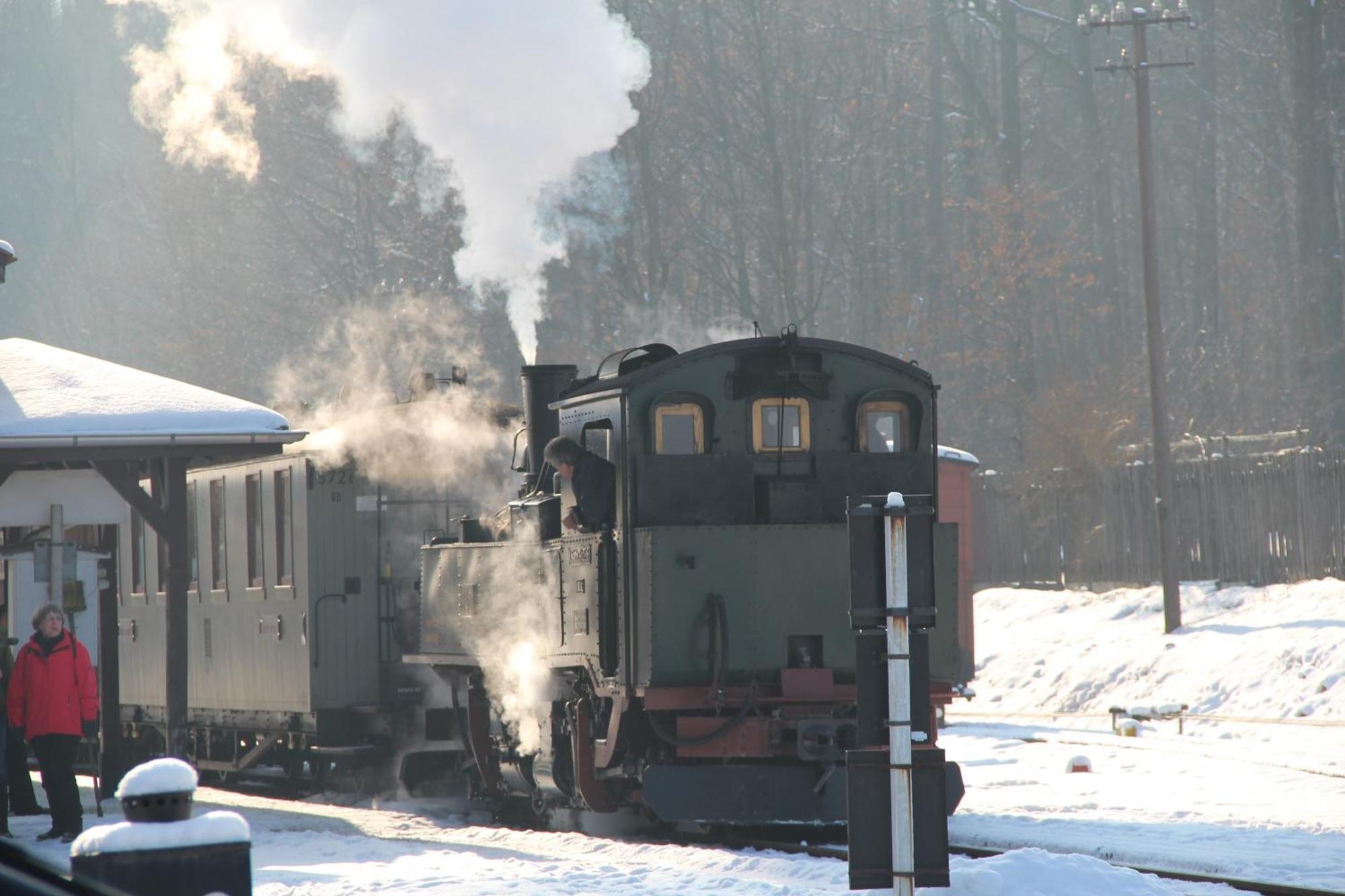 Bb Bahnhof Bertsdorf